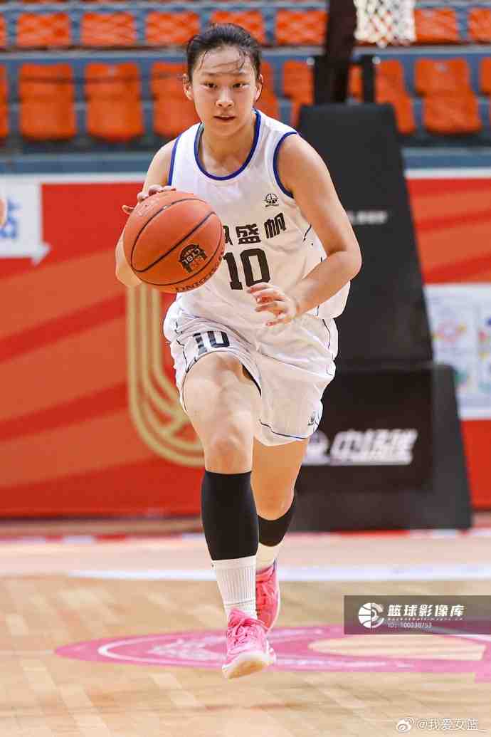  20天20队之广西金海：庞峥麟恩师挂帅，广西女篮欲展狼兵精神！